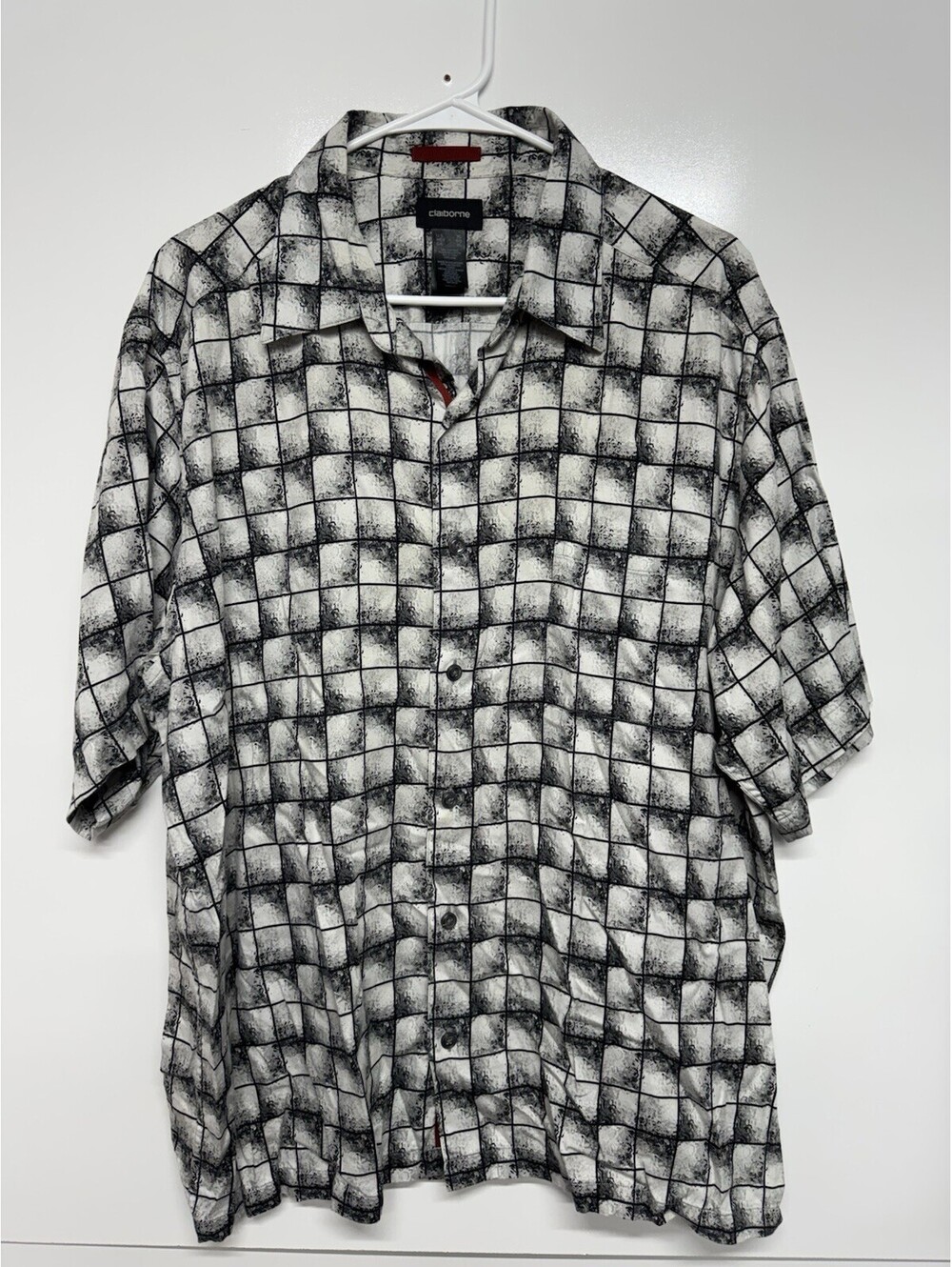 Vintage Claiborne Men's Short Sleeve Button Down  Abstract Grid Pattern Size XL